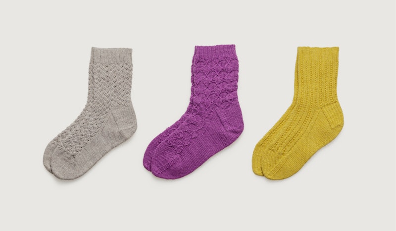 3 Ways to Mend a Hole in a Sock