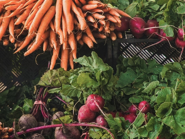 Why Local and Seasonal Eating Matters