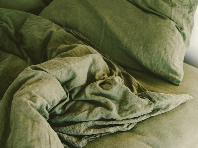Sustainable Bedding: Top Brands & Fabrics