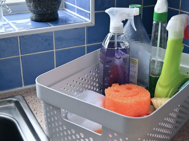 3 Top Plastic-Free Cleaning Brands