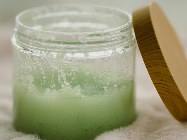 5 Easy DIY Deodorant Recipes