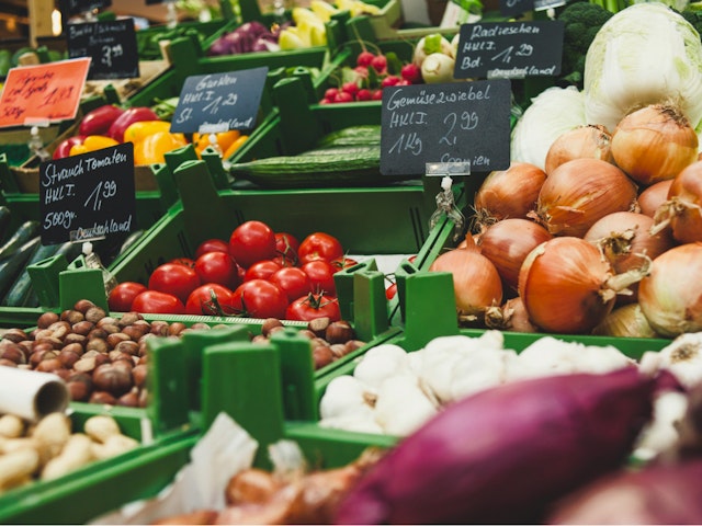 6 Ways We're Saving on Groceries